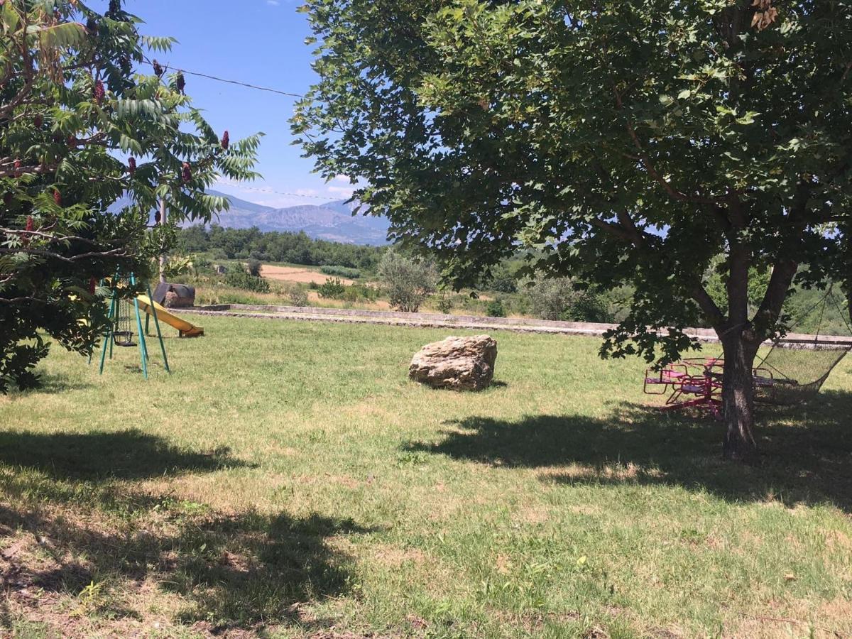 Bed&Breakfast La Ginestra Abbateggio Buitenkant foto